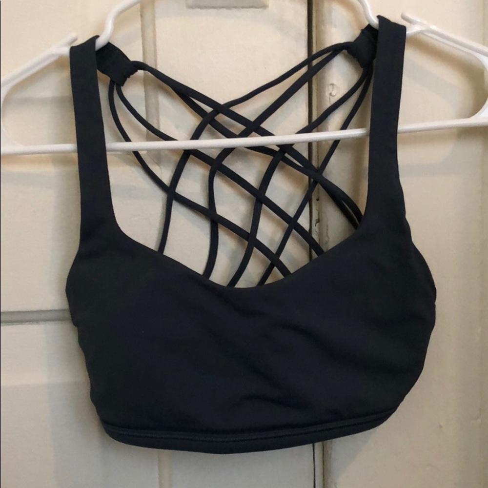 Lululemon free to be wild bra